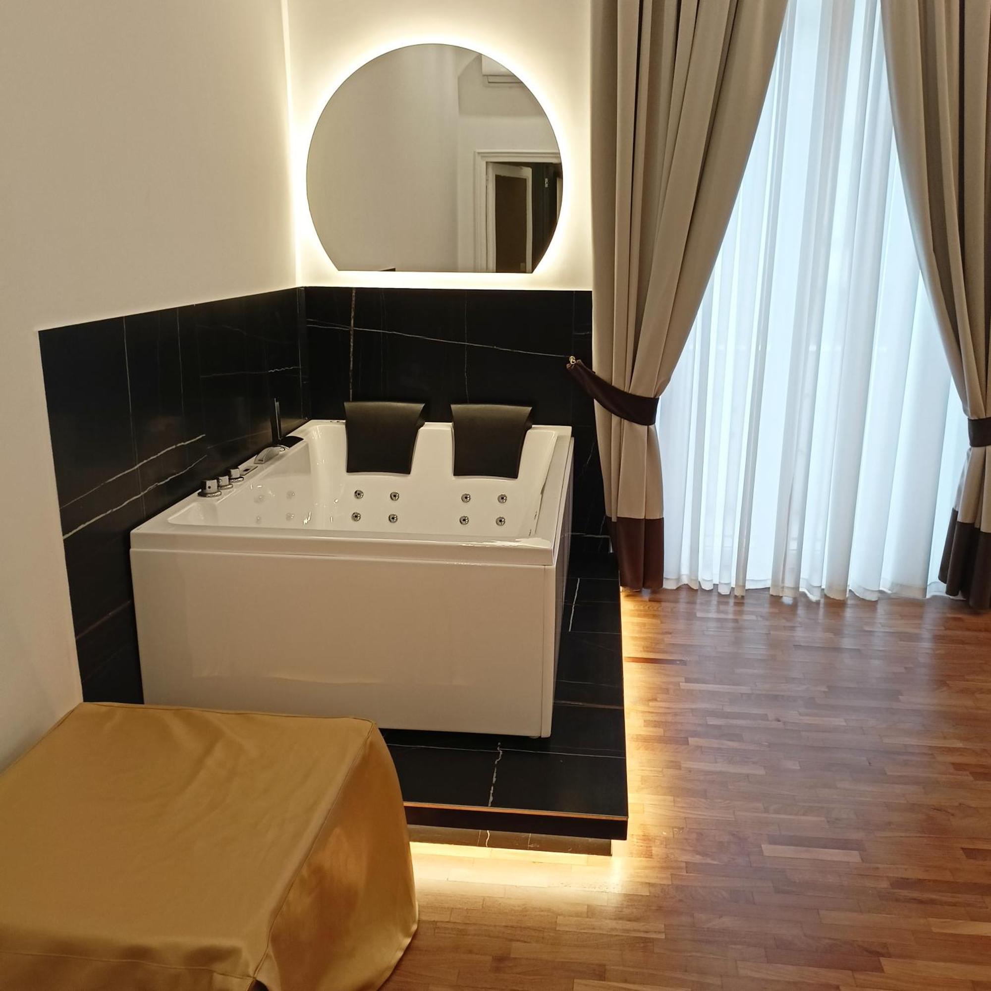 La Lepre Bovio Hotel Napoli Eksteriør billede